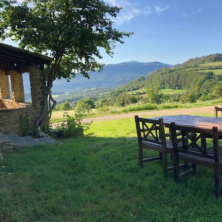 Bed and Breakfast Weekend En Provence Comps  Zewnętrze zdjęcie