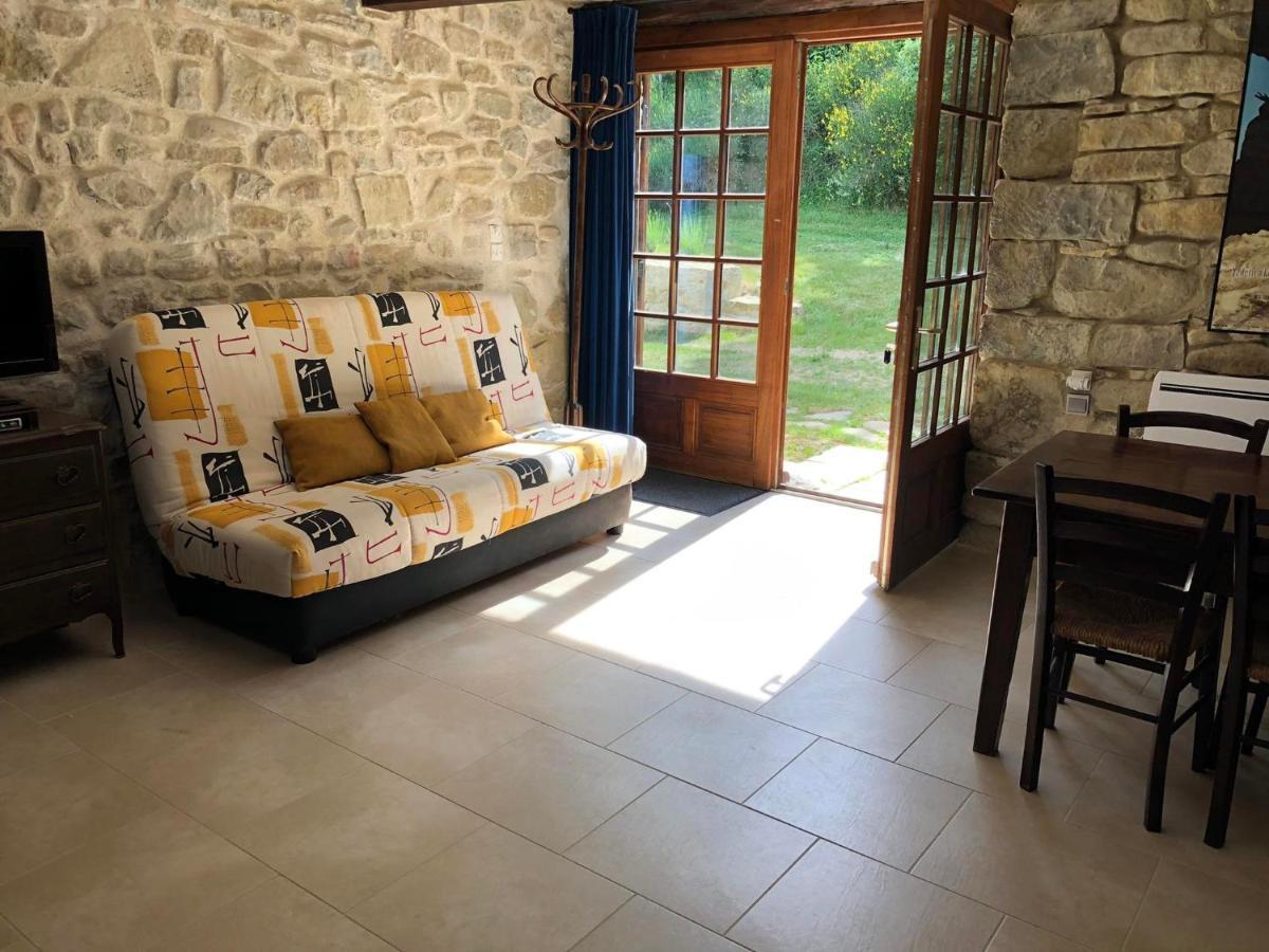 Bed and Breakfast Weekend En Provence Comps  Zewnętrze zdjęcie
