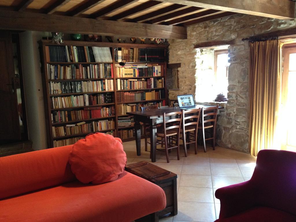 Bed and Breakfast Weekend En Provence Comps  Zewnętrze zdjęcie