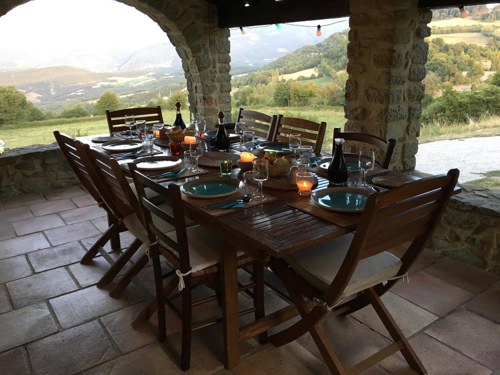 Bed and Breakfast Weekend En Provence Comps  Zewnętrze zdjęcie