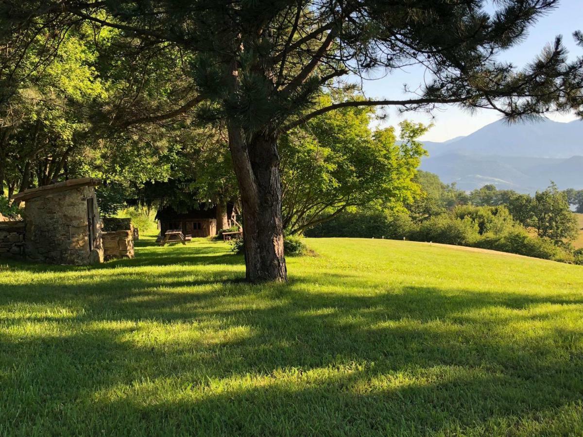 Bed and Breakfast Weekend En Provence Comps  Zewnętrze zdjęcie